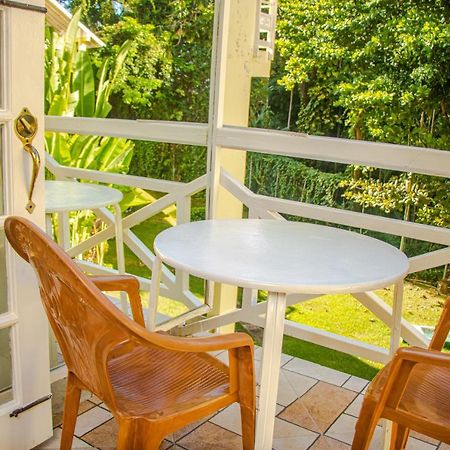 E 20 Mystic Ridge Ocho Rios Apartman Kültér fotó